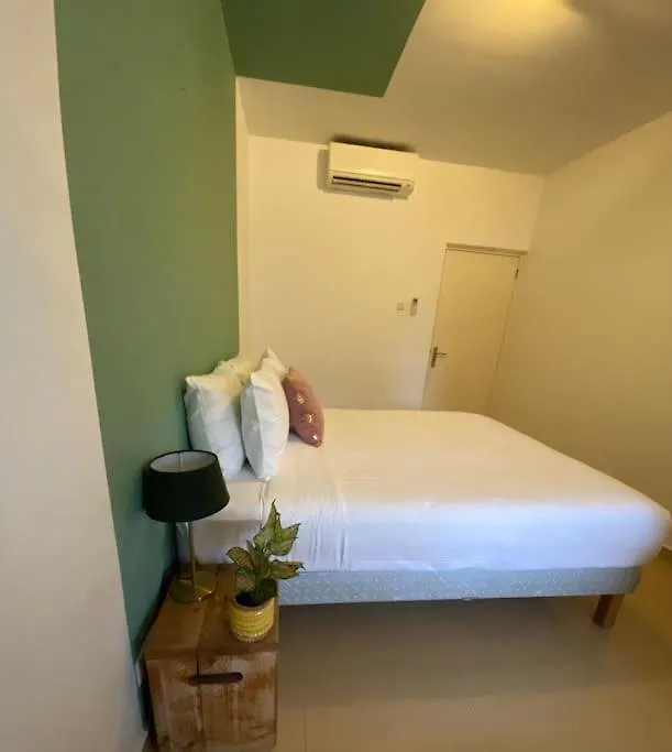 Cozy Cocobana Apartment With Poolview Willemstad Curaçao