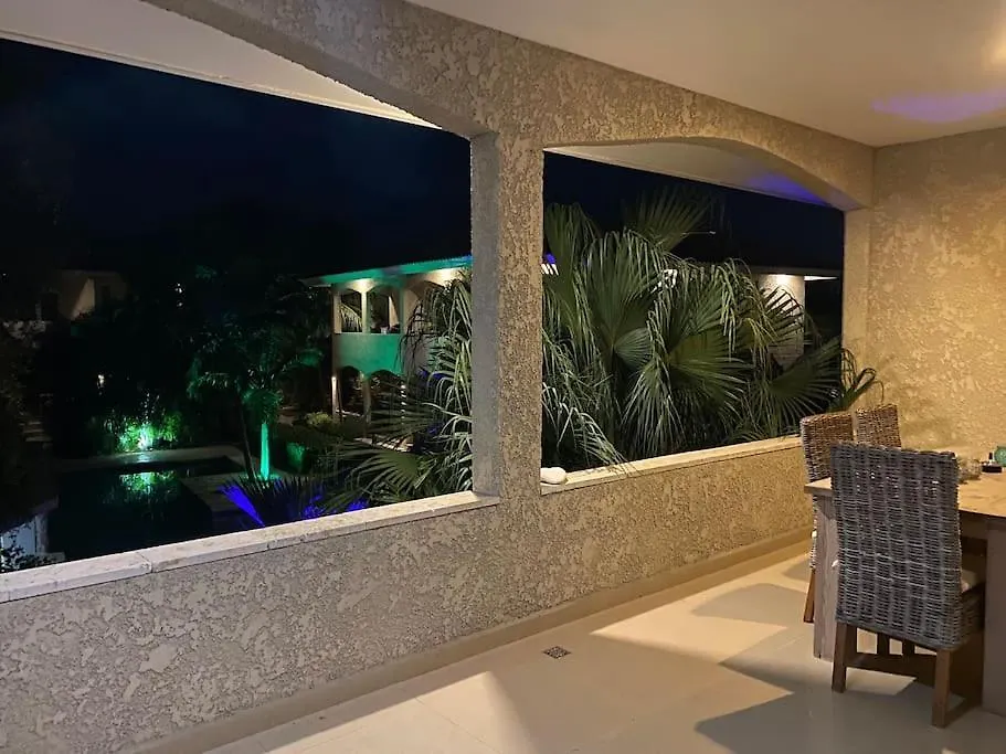 Cozy Cocobana Apartment With Poolview Willemstad