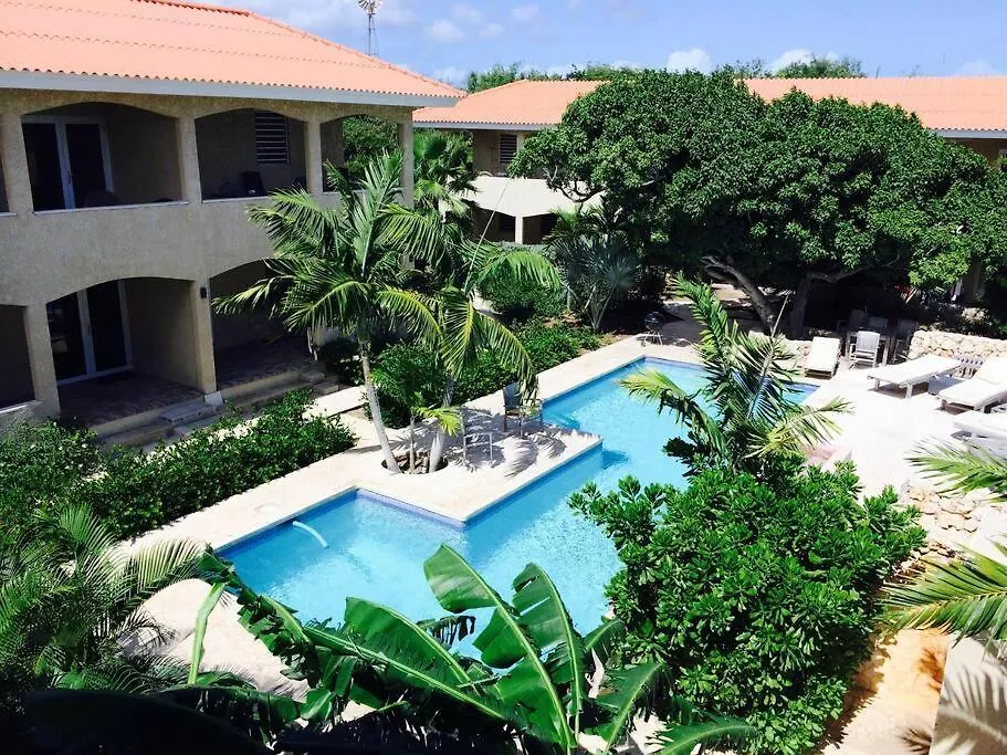 Cozy Cocobana Apartment With Poolview Willemstad