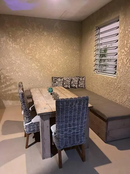 וילמסטאד Cozy Cocobana Apartment With Poolview
